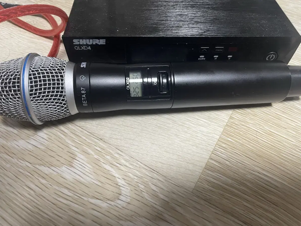 슈어 shure qlxd4 카피제품 팝니다